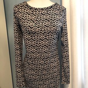 Michael Kors Simple Black & White Dress 🐼